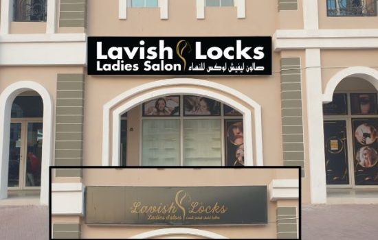 outdoor shopfront signage for advertising